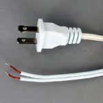 Kupferkabel-mit-Stecker