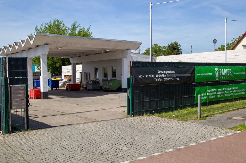Alpha Papier- & Wertstoff GmbH, Rolcke Str. 102, Vorderansicht